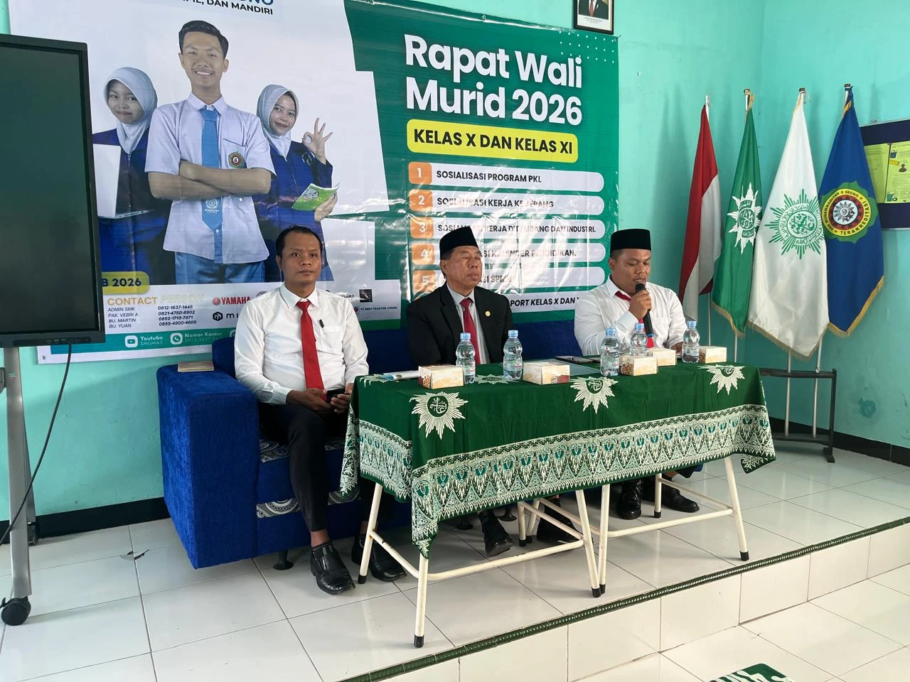 gambar Waka Humas SMK Mulia Srono Paparkan Kesiapan PKL, Program Jepang, dan Peluang Karier Lulusan di Hadapan Wali Murid